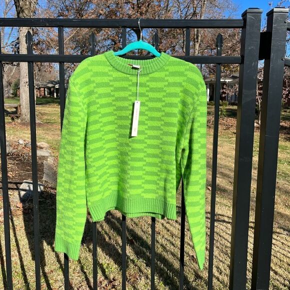 Lisa Says Gah College Crew Bocce Court Sweater NWT - Picture 4 of 8